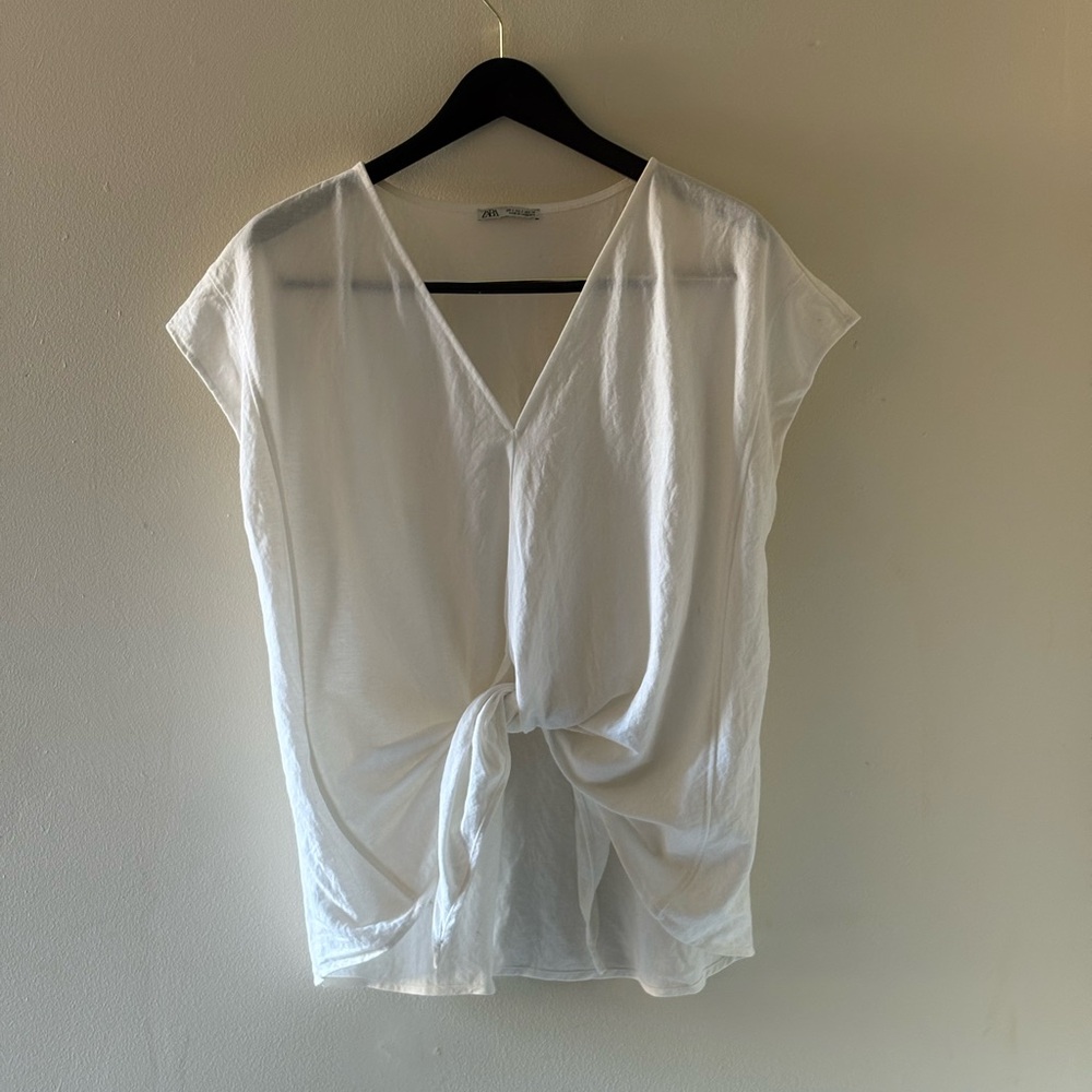 Zara White Short Sleeve Knot Front Tee